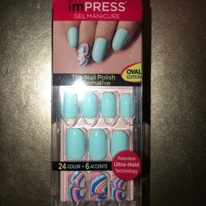 imPRESS Press-On Manicure
